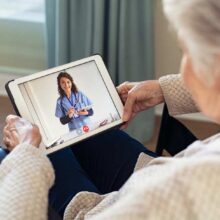 5 סיבות לבחור ברפואה ביתית לטיפול במבוגרים